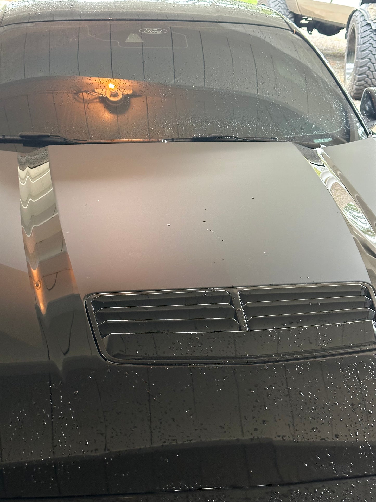 Large Center Style Hood Graphic (2024+ Mustang)