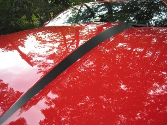 Hood Solid Line Accent Vinyl (2014-2015 Camaro)