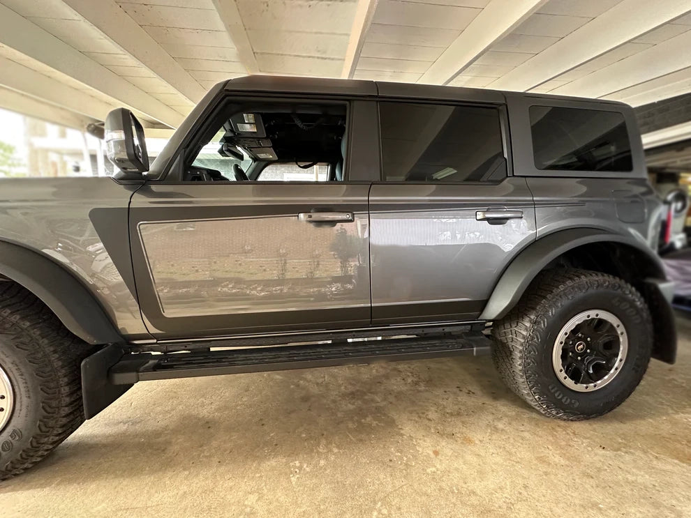 Reverse C-Stripe Side Graphic (2021-2023 4 Door Bronco)