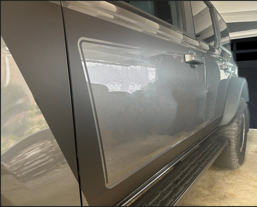 Reverse C-Stripe Side Graphic (2021-2023 4 Door Bronco)