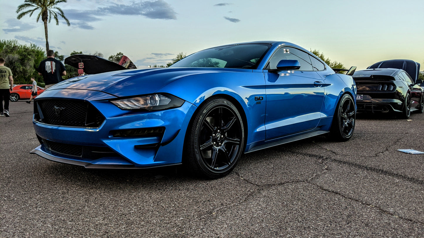 Headlight Amber Corner Vinyl Lens Tint (2018-2023 Mustang)