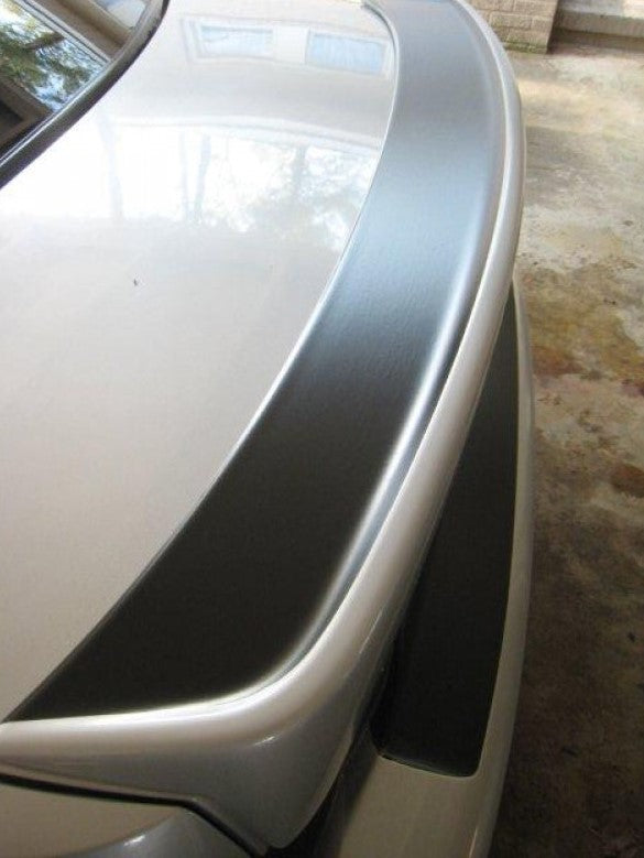 Spoiler Recess Decal (2003-2004 Cobra)