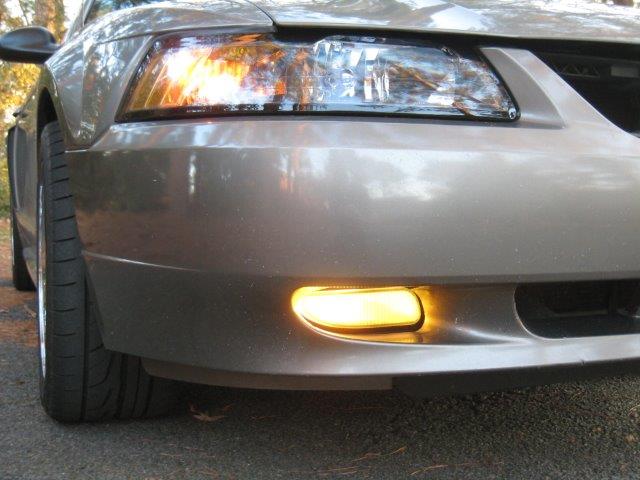 Fog Light Lens Vinyl Tint Kit (1999-2004 Mustang)