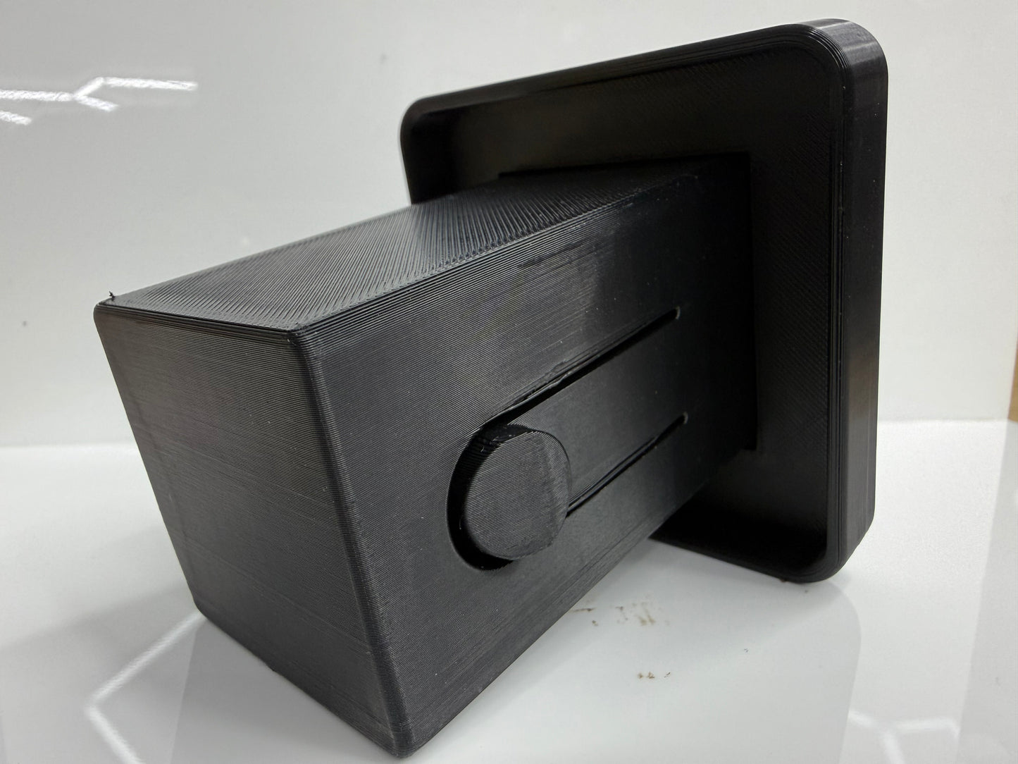 Heavy-Duty 2" Receiver Hitch Cover | UV Resistant ASA | High-Temp 3D Printed | No-Break Locking Tab | Trailer Hitch Plug