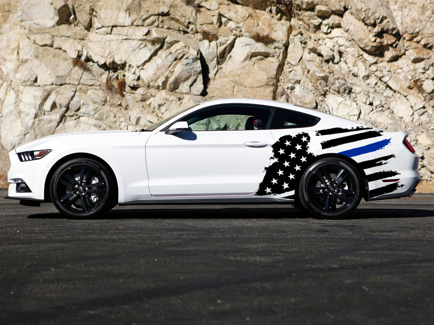 Tattered American Support Flag Body Graphic (2015-2023 Mustang)