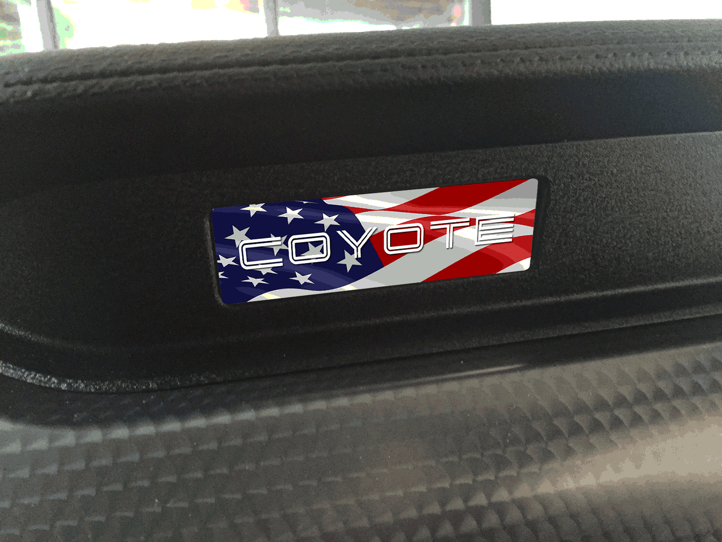 Aluminum Dash Plate [S18] Coyote Flag S1(2015-2017 Mustang)